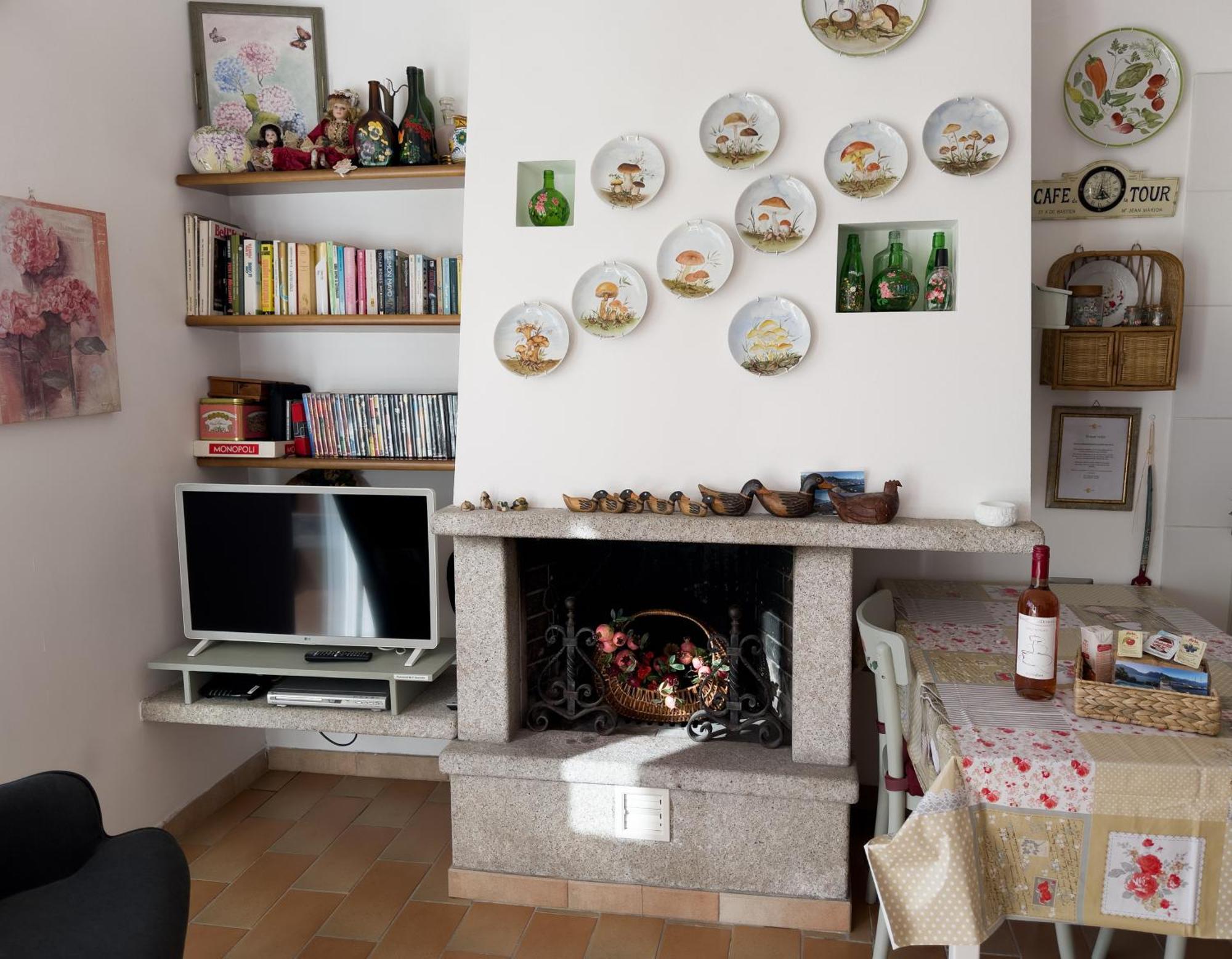 Anma Cottages Sole Lago Acquaseria Dış mekan fotoğraf